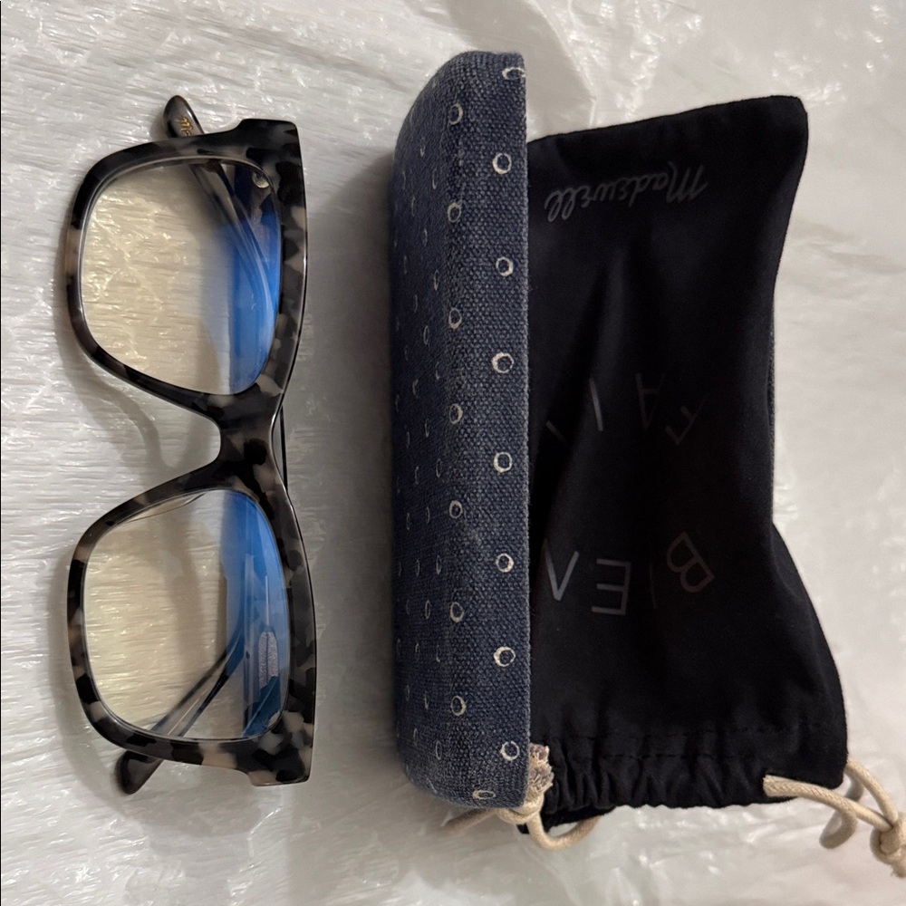 Madewell Blue Light Tortoise Glasses and Case